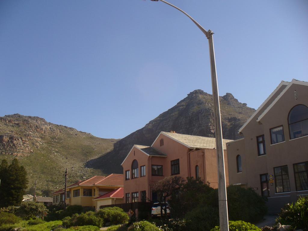 Royal At Sea Apartment Muizenberg Exterior photo