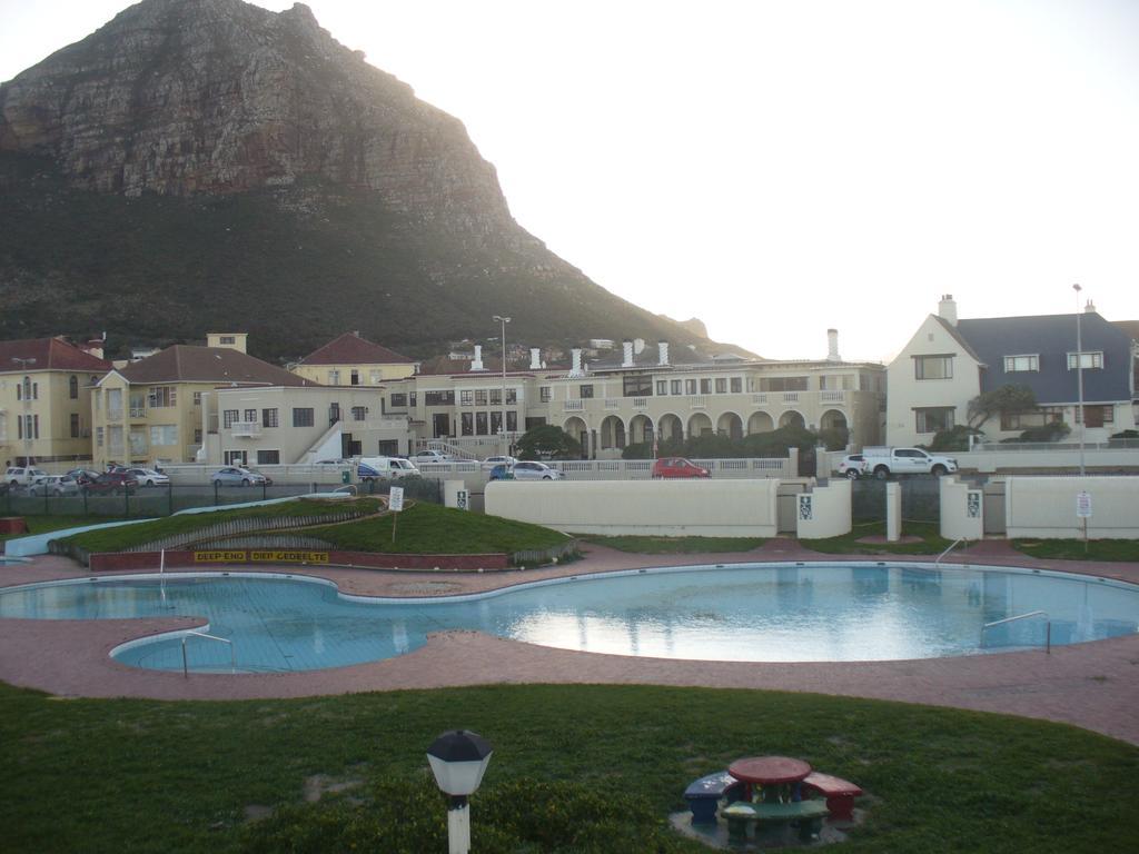 Royal At Sea Apartment Muizenberg Exterior photo